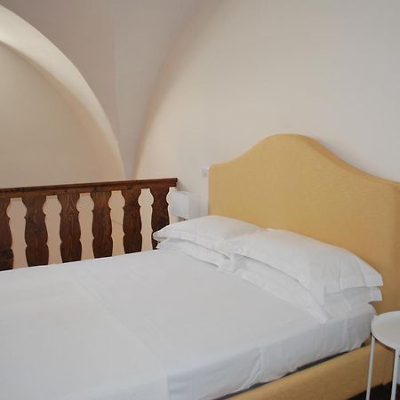 Palazzo Della Contessa - Suites & Breakfast Lecce Buitenkant foto