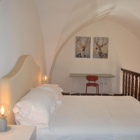 Palazzo Della Contessa - Suites & Breakfast Lecce Buitenkant foto
