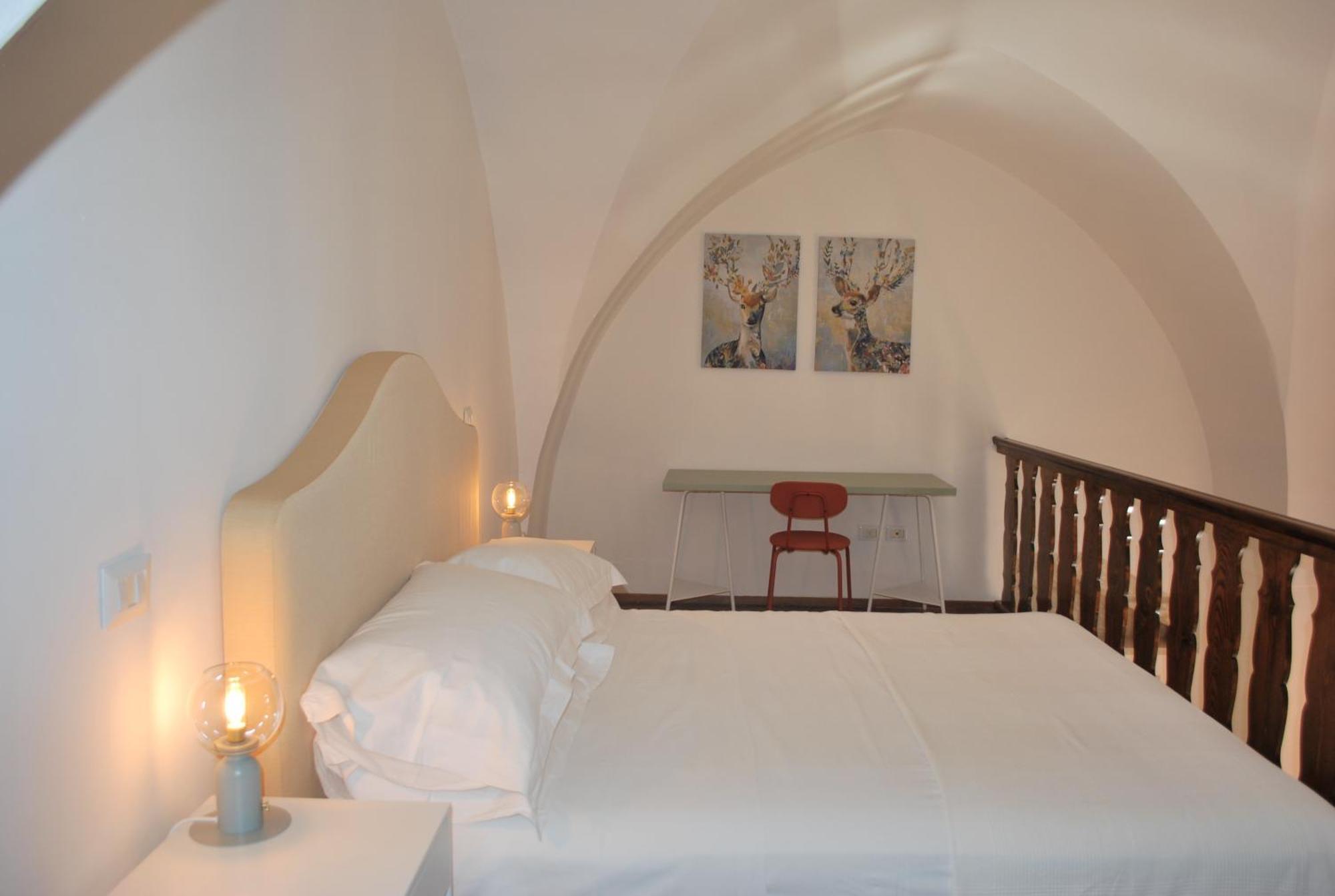 Palazzo Della Contessa - Suites & Breakfast Lecce Buitenkant foto