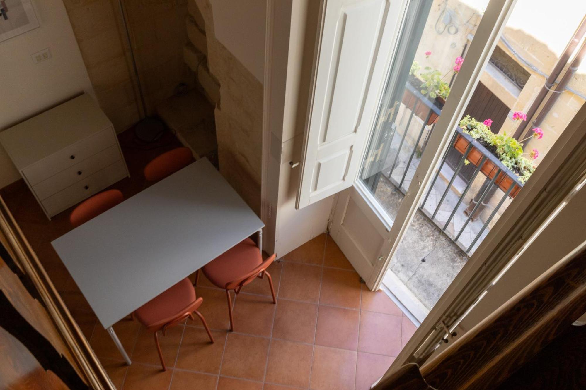 Palazzo Della Contessa - Suites & Breakfast Lecce Buitenkant foto