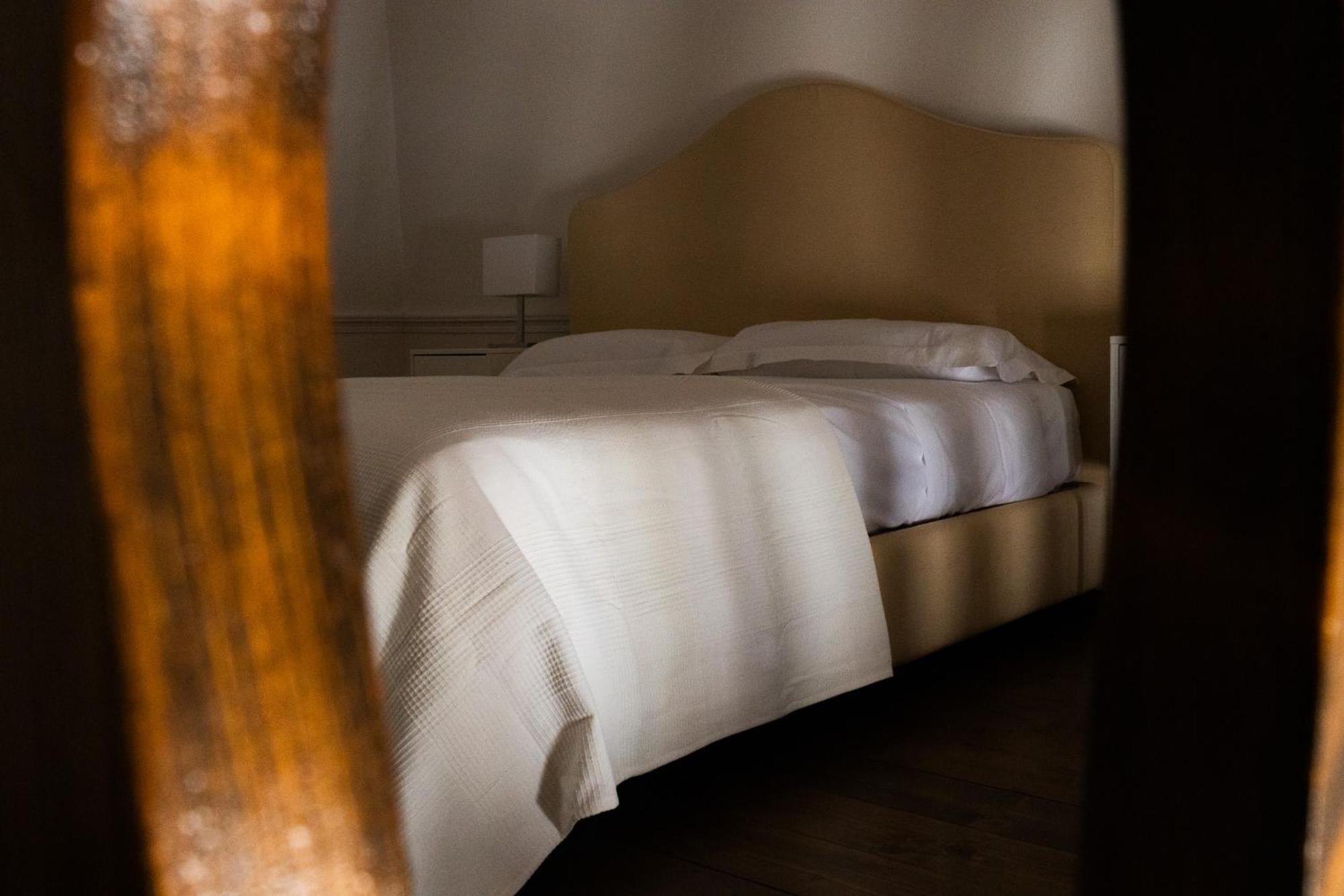 Palazzo Della Contessa - Suites & Breakfast Lecce Buitenkant foto